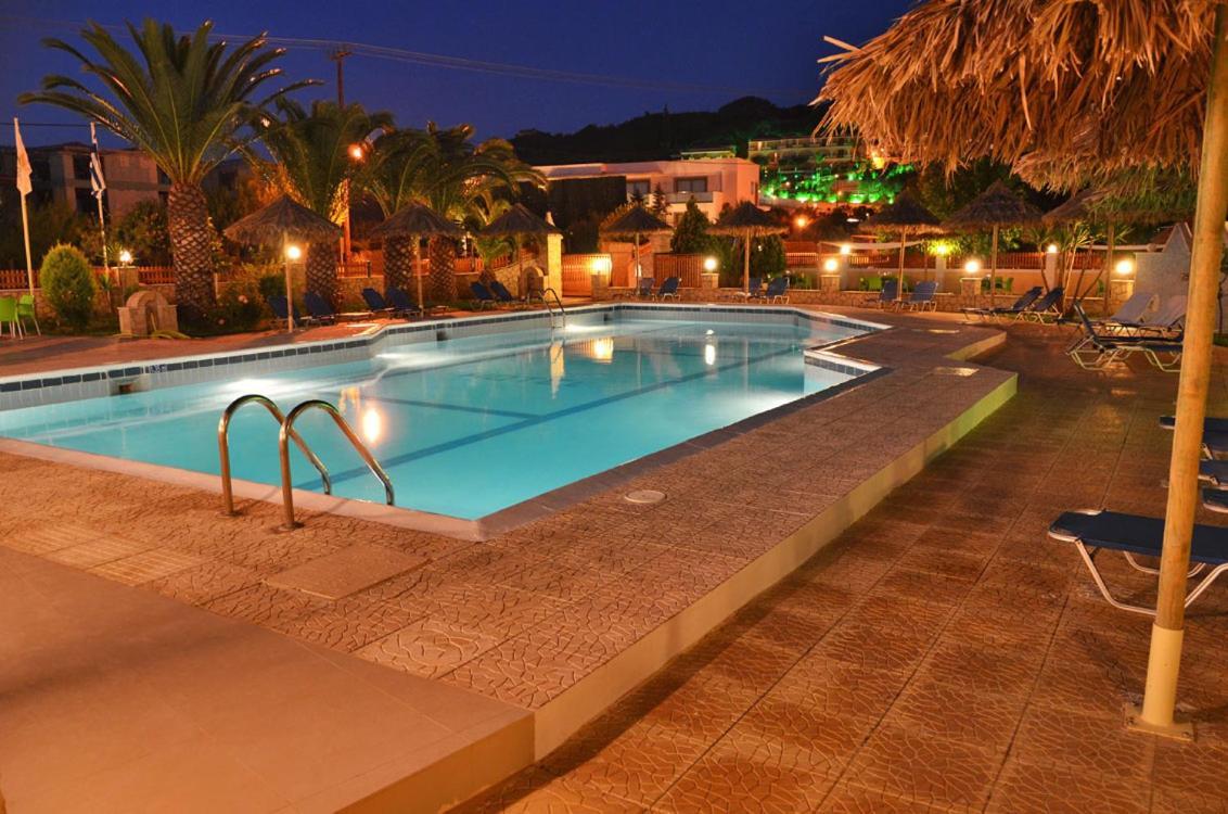 Sunny Garden Hotel تسيليفي المظهر الخارجي الصورة